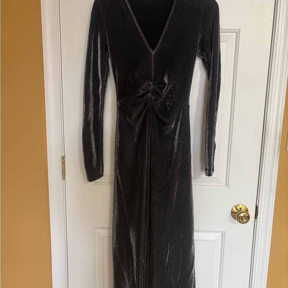 Shimmering Black Long Sleeve Dress